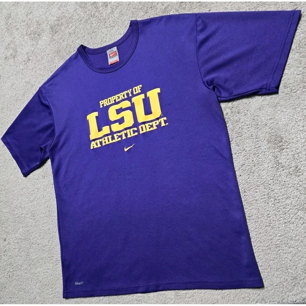 Y2K VTG LSU Tigers Nike Dri Fit Center Swoosh T-Shirt Mens M‎ Purple Nike-Fit